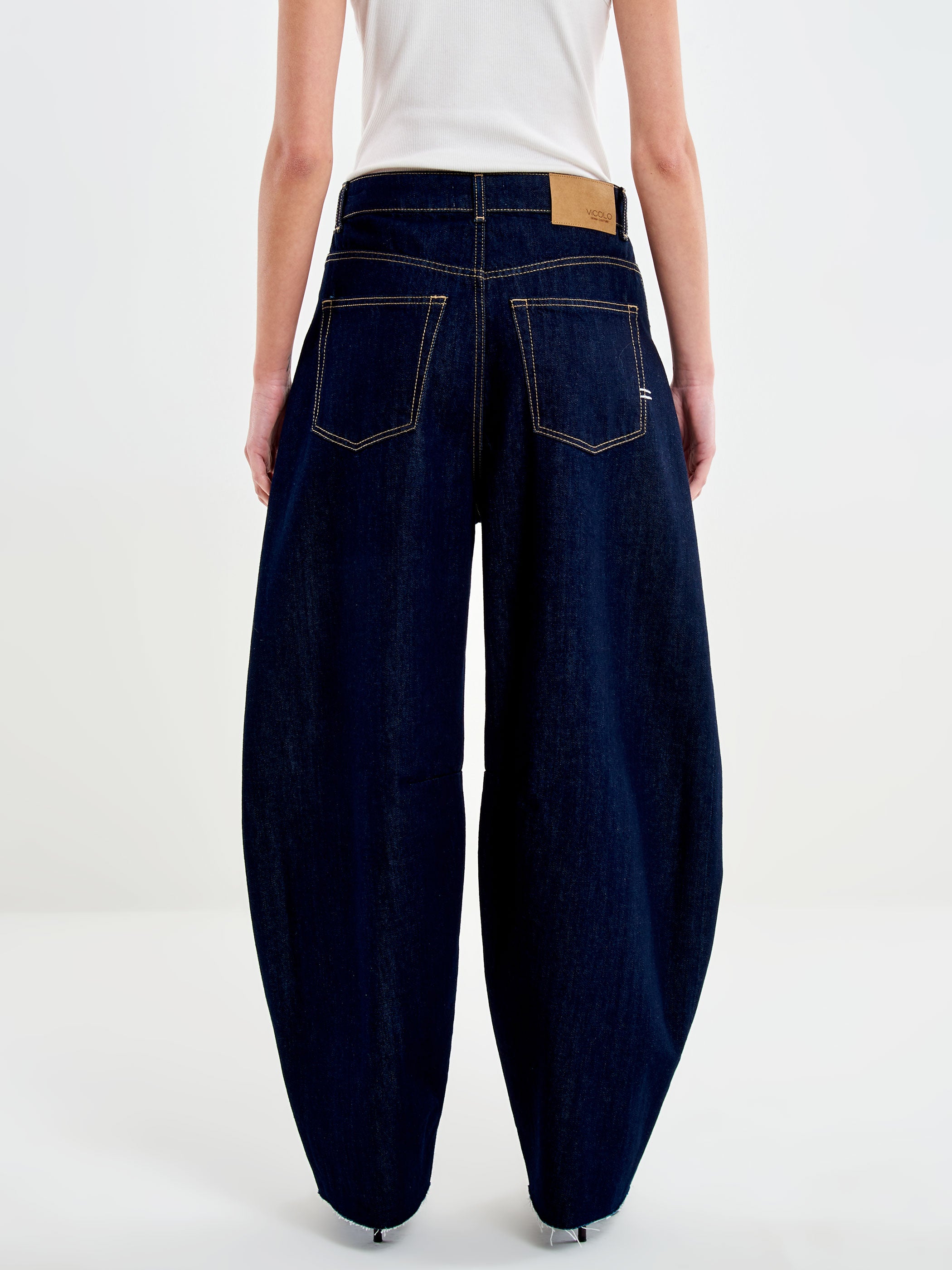Delia Barrel Denim Rinse Jeans